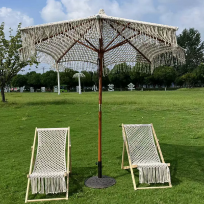 Macrame wall hanging